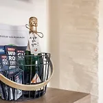 Mavc