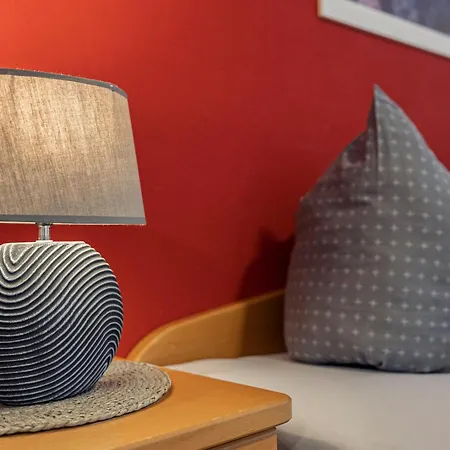 Mavc דירה ארצל אים פלאצטל