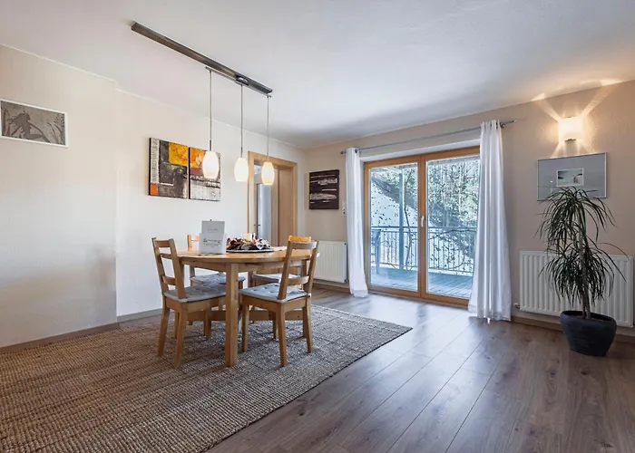 Mavc * 阿泽皮茨陶